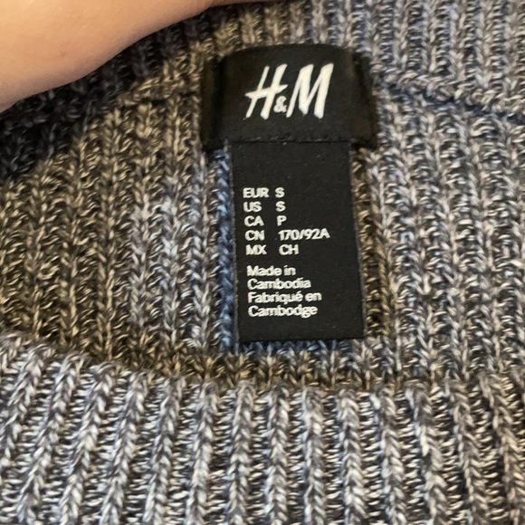 Grey Sweater - Picture 2 of 2